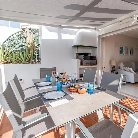 Paraiso Blanco 39 Menyber Prázdninový dům