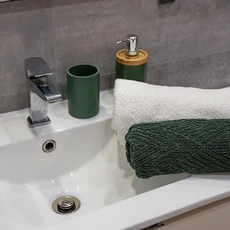 Paraiso Blanco 39 Menyber * نيرخا