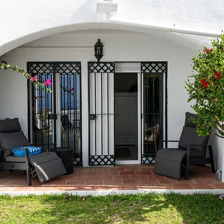 Paraiso Blanco 39 Menyber * Nerja